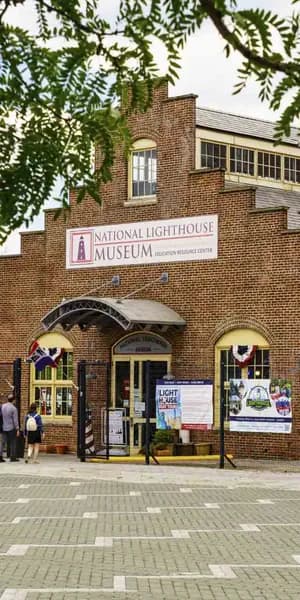 THNX Cleaning Services in St. George, Staten Island